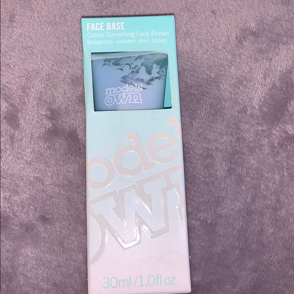 Models own colour correcting